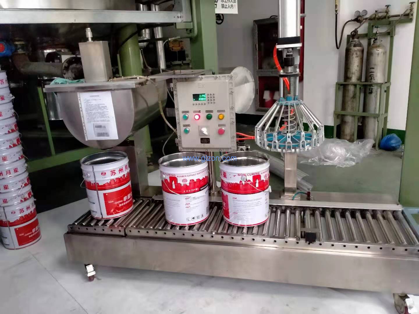 液体灌装机,称重灌装机,定量灌装机