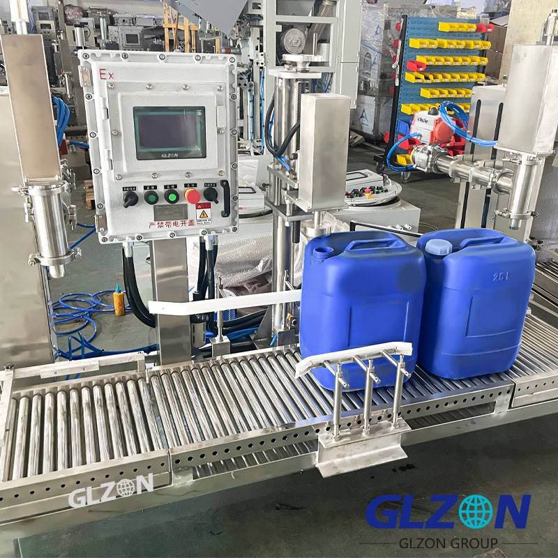 液体灌装机,称重灌装机,定量灌装机 Double Head Jerrycan Filling Machine